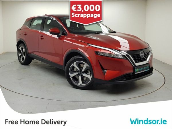 Nissan Qashqai MPV, Petrol Hybrid, 2024, Red