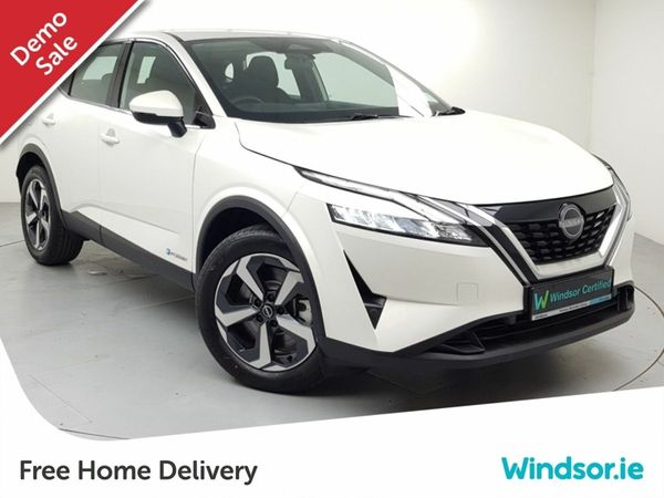 Nissan Qashqai MPV, Petrol Hybrid, 2025, White