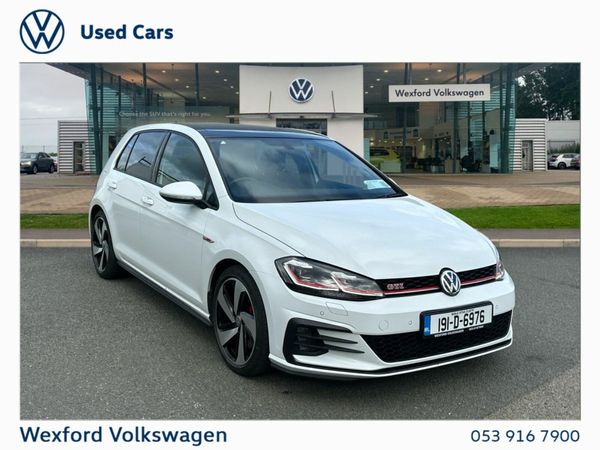 Volkswagen Golf Hatchback, Petrol, 2019, White