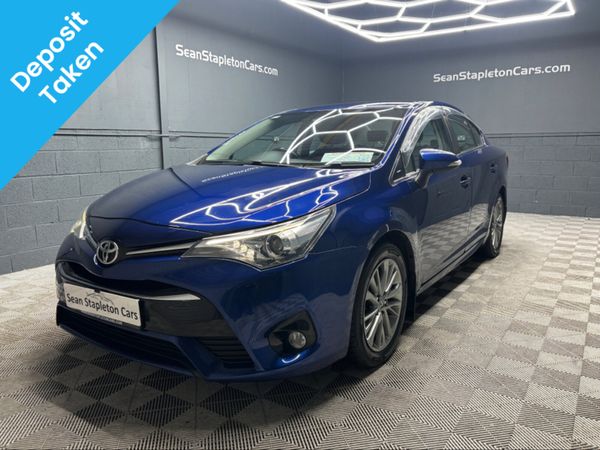 Toyota Avensis Saloon, Diesel, 2018, Blue