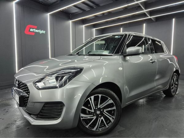 Suzuki Swift Hatchback, Petrol, 2022, Grey