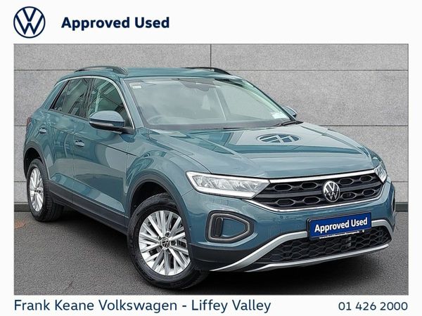 Volkswagen T-Roc SUV, Petrol, 2024, Blue