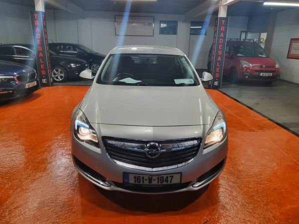 Opel Insignia Saloon, Petrol, 2016, Silver