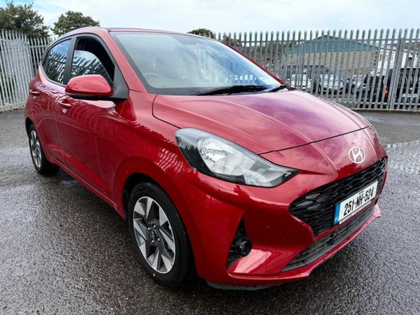 Hyundai i10 Hatchback, Petrol, 2025, Red