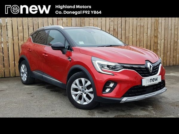 Renault Captur Hatchback, Petrol Plug-in Hybrid, 2021, Red