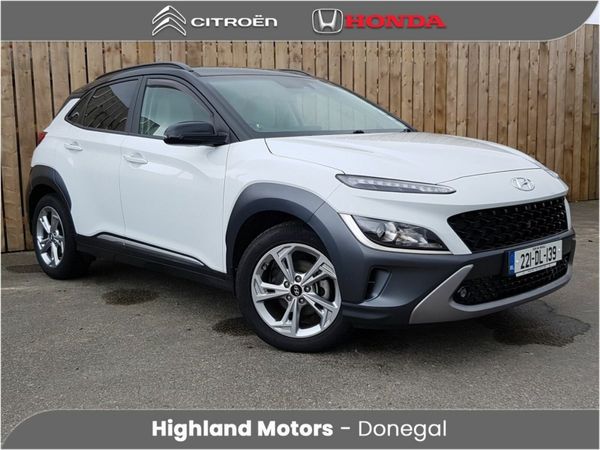 Hyundai KONA MPV, Petrol, 2022, White