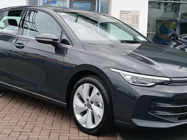 Volkswagen Golf Estate, Petrol, 2025, Grey