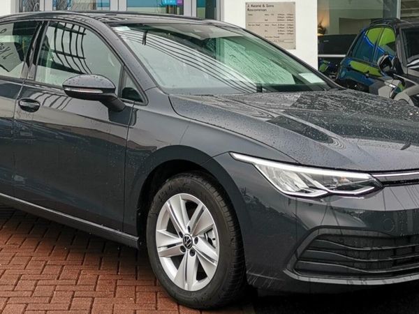 Volkswagen Golf Estate, Petrol, 2025, Grey