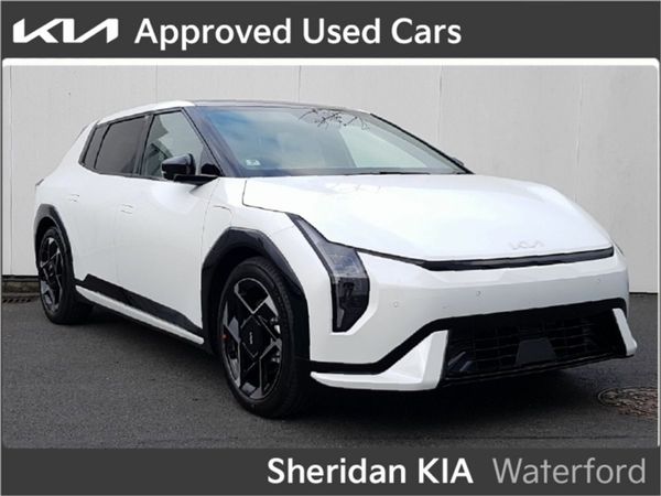 Kia EV4 Saloon, Electric, 2026, White
