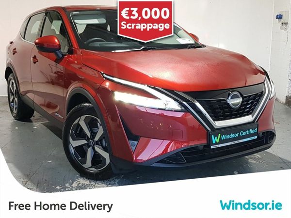 Nissan Qashqai MPV, Petrol Hybrid, 2024, Red