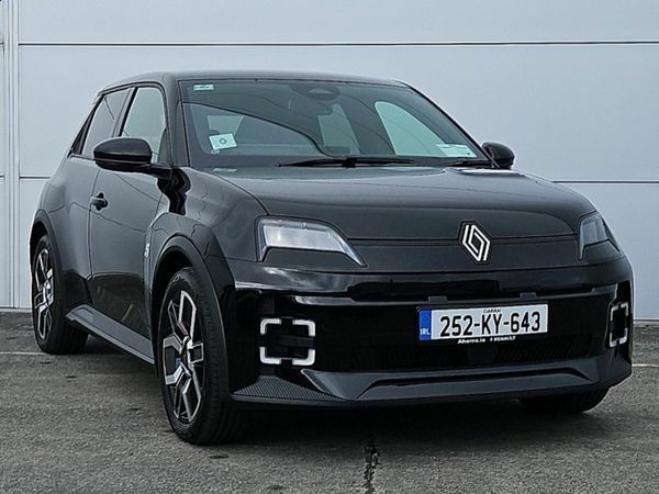 Renault 5 Hatchback, Electric, 2025, Black