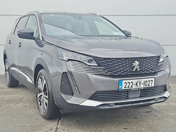 Peugeot 5008 MPV, Diesel, 2022, Grey