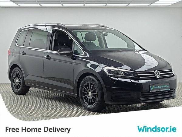 Volkswagen Touran MPV, Petrol, 2017, Black