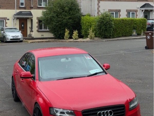 Audi A4 Saloon, Diesel, 2011, Red