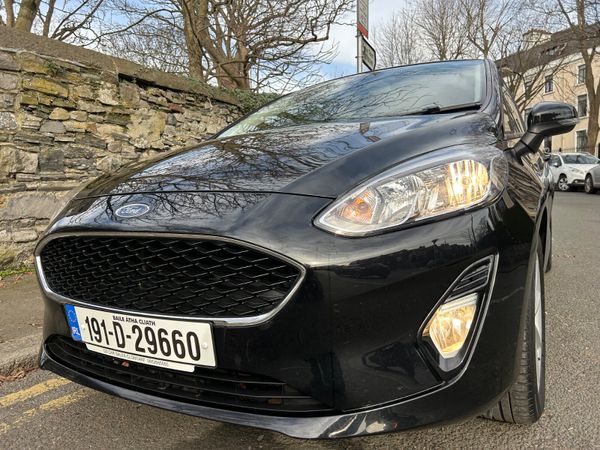Ford Fiesta Hatchback, Petrol, 2019, Black