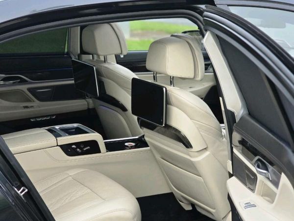 BMW 7-Series Saloon, Petrol Plug-in Hybrid, 2017, Grey