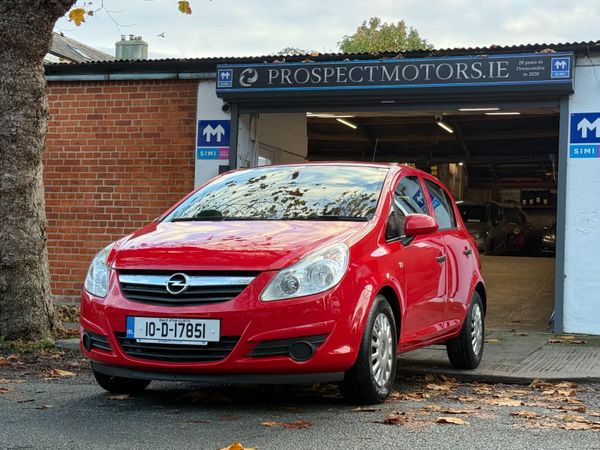 Opel Corsa Hatchback, Petrol, 2010, Red