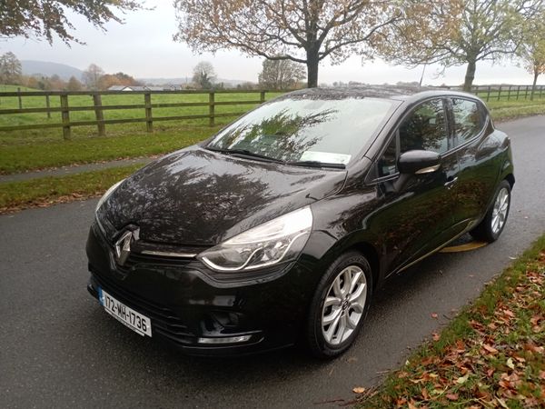 Renault Clio Hatchback, Diesel, 2017, Black