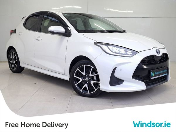 Toyota Yaris Hatchback, Petrol, 2020, White