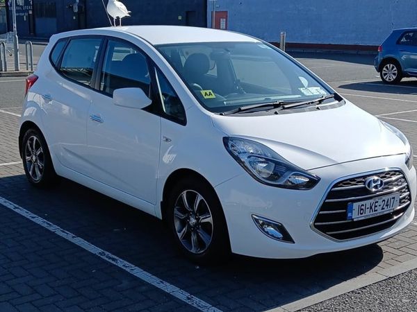Hyundai ix20 MPV, Petrol, 2016, White