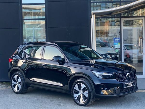Volvo XC40 Estate, Petrol Plug-in Hybrid, 2022, Black