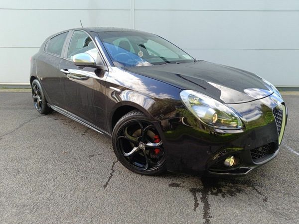 Alfa Romeo Giulietta Hatchback, Diesel, 2017, Black