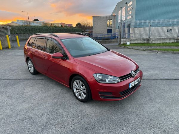 Volkswagen Golf Estate, Diesel, 2014, Red