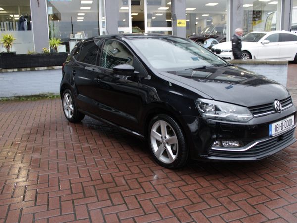 Volkswagen Polo Hatchback, Petrol, 2016, Black
