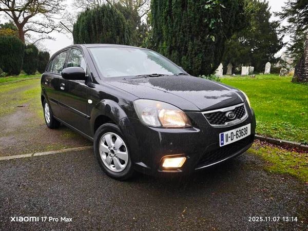 Kia Rio Hatchback, Petrol, 2011, Black