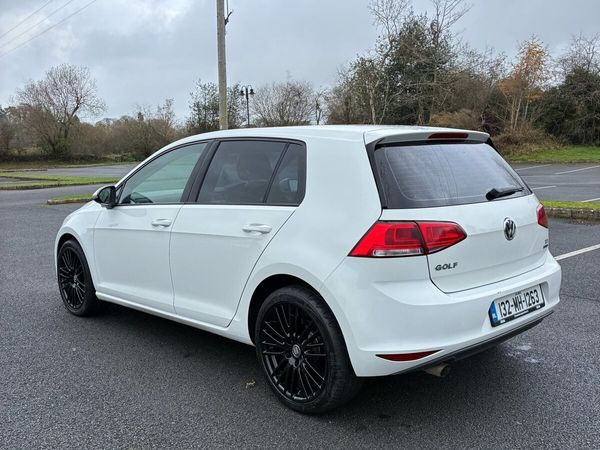 Volkswagen Golf Hatchback, Diesel, 2013, White