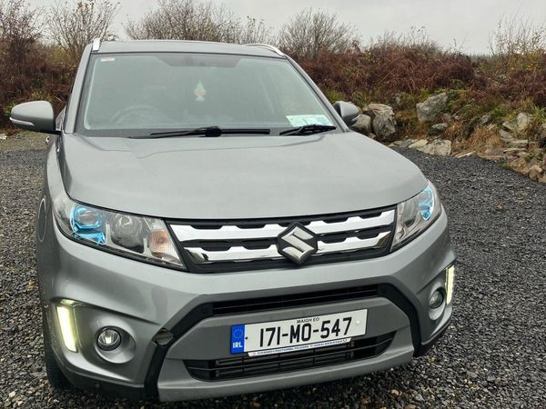 Suzuki Vitara SUV, Diesel, 2017, Grey