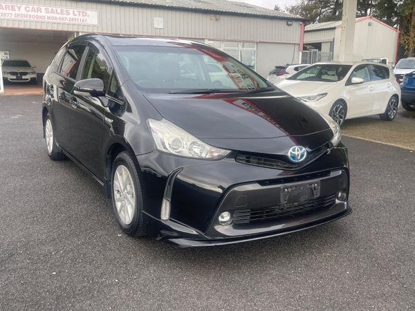 Toyota Prius Hatchback, Petrol Hybrid, 2015, Black