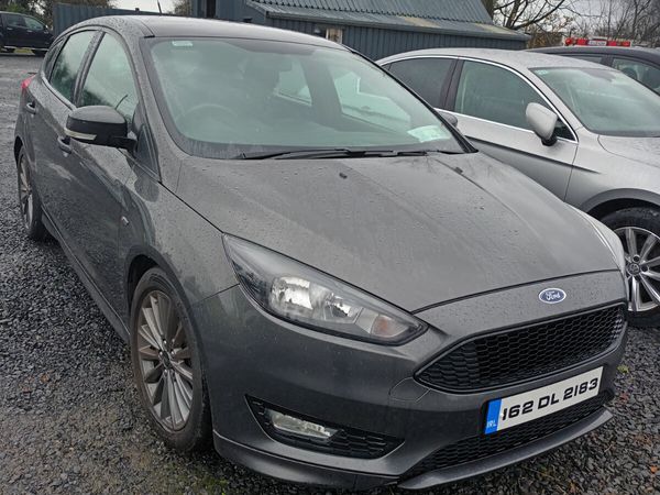 Ford Focus Hatchback, Diesel, 2016, Grey
