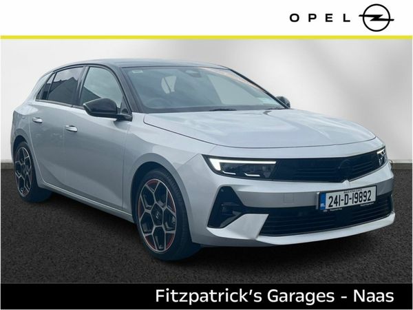 Opel Astra Hatchback, Petrol, 2024, Silver