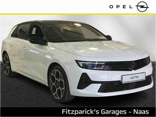 Opel Astra Hatchback, Petrol, 2026, White