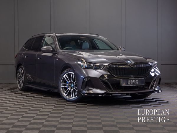 BMW 5-Series Estate, Petrol Plug-in Hybrid, 2025, Grey
