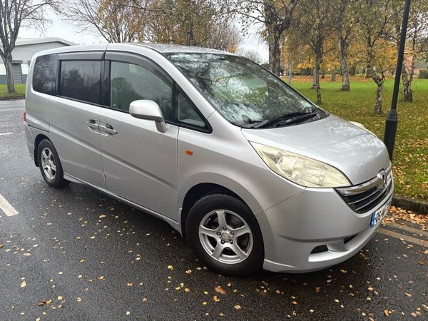 Honda Stepwagon MPV, Petrol, 2006, Silver