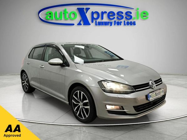 Volkswagen Golf Hatchback, Petrol, 2017, Silver