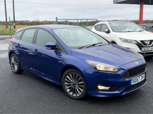 Ford Focus Hatchback, Diesel, 2017, Blue