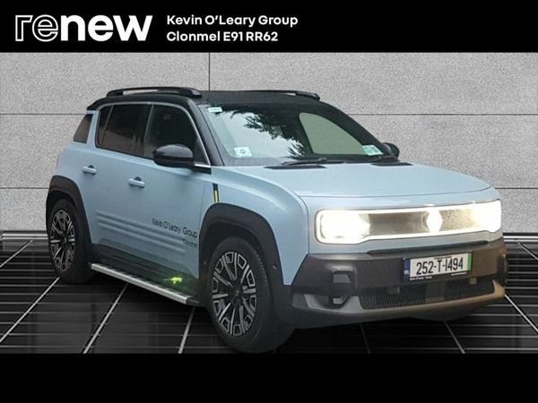 Renault 4 Hatchback, Electric, 2025, Blue