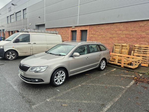 Skoda Superb Estate, Diesel, 2013, Beige