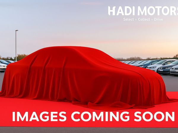 Alfa Romeo Giulietta Hatchback, Petrol, 2016, White