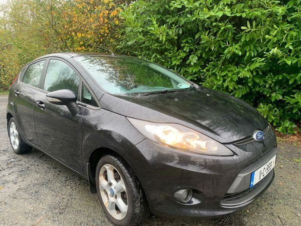 Ford Fiesta Hatchback, Diesel, 2011, Black