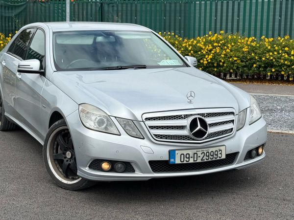 Mercedes-Benz E-Class Saloon, Diesel, 2009, Silver