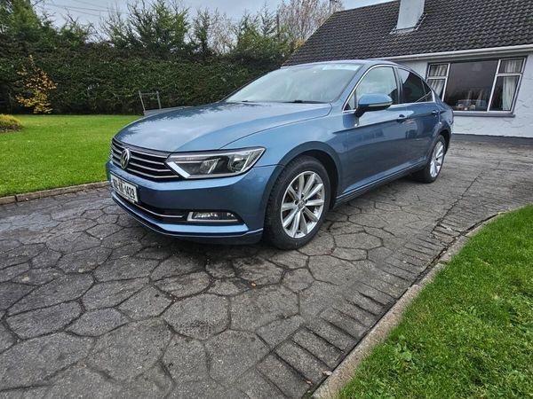 Volkswagen Passat Saloon, Diesel, 2016, Blue