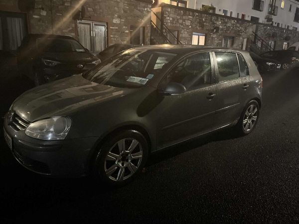 Volkswagen Golf Hatchback, Petrol, 2007, Green