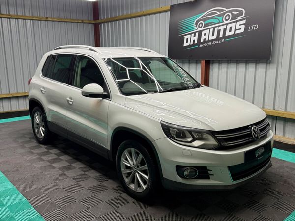 Volkswagen Tiguan SUV, Petrol, 2014, White