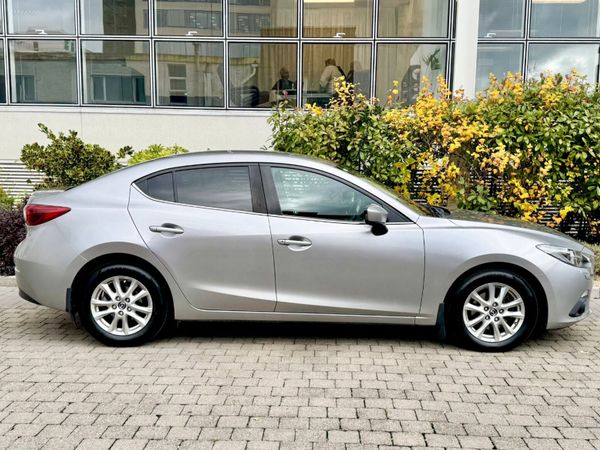 Mazda Mazda3 Saloon, Diesel, 2015, Grey