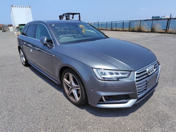 Audi A4 Estate, Petrol, 2018, Grey