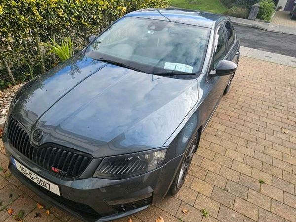 Skoda Octavia Hatchback, Diesel, 2015, Grey